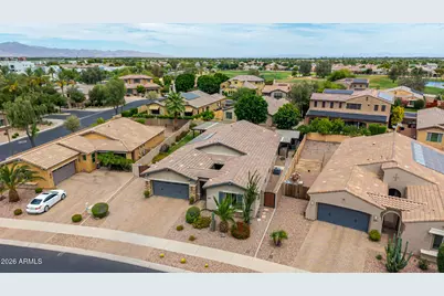 14468 W Desert Flower Drive, Goodyear, AZ 85395 - Photo 31