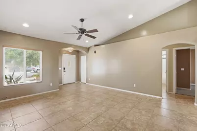 961 W Hopi Drive, Coolidge, AZ 85128 - Photo 5