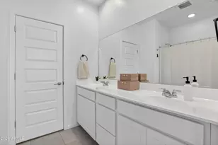 3253 W Juniper Canyon Dr, Phoenix, AZ 85083 - Photo 19