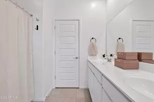 3253 W Juniper Canyon Dr, Phoenix, AZ 85083 - Photo 19