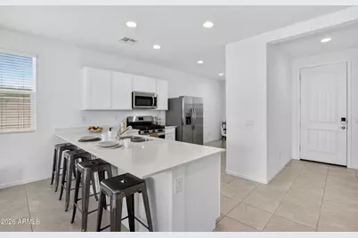 3253 W Juniper Canyon Drive, Phoenix, AZ 85083 - Photo 11