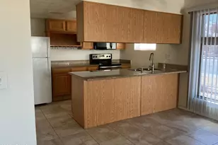 6641 N 27th Ave, Phoenix, AZ 85017 - Photo 9