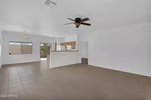 5820 S 26th Pl, Phoenix, AZ 85040 - Photo 3