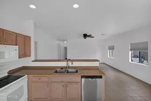 5820 S 26th Pl, Phoenix, AZ 85040 - Photo 11