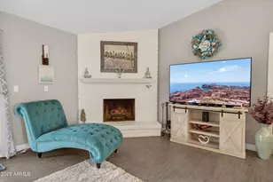 5811 E Crocus Dr, Scottsdale, AZ 85254 - Photo 19