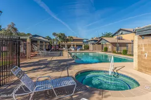 286 W Palomino Dr, Chandler, AZ 85225 - Photo 7