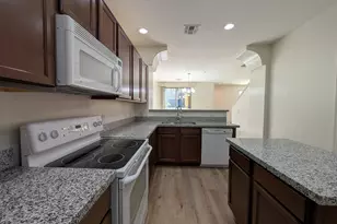 15240 N 142nd Ave, Surprise, AZ 85379 - Photo 3