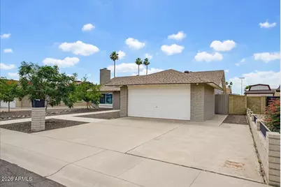 4611 W Echo Lane, Glendale, AZ 85302 - Photo 3