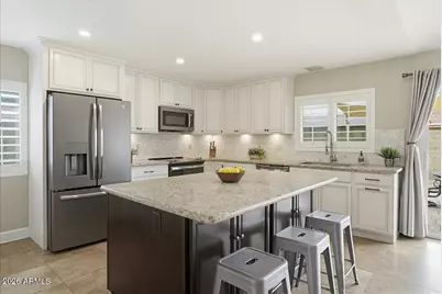 4611 W Echo Lane, Glendale, AZ 85302 - Photo 13