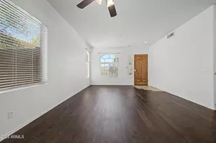 10304 E Rosemary Ln, Scottsdale, AZ 85255 - Photo 15