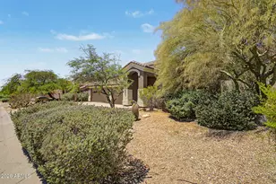 10304 E Rosemary Ln, Scottsdale, AZ 85255 - Photo 3