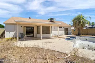 401 W Rosemonte Dr, Phoenix, AZ 85027 - Photo 3