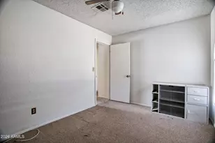 401 W Rosemonte Dr, Phoenix, AZ 85027 - Photo 21