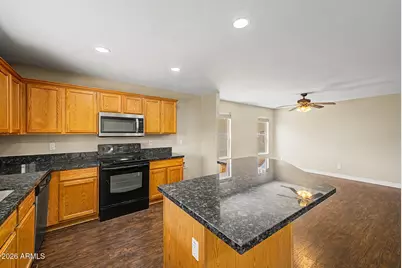 13857 W Cottonwood Street, Surprise, AZ 85374 - Photo 17