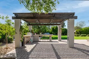 7417 E Paradise Dr, Scottsdale, AZ 85260 - Photo 53
