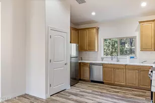 2273 Constellation Cir, Overgaard, AZ 85933 - Photo 15