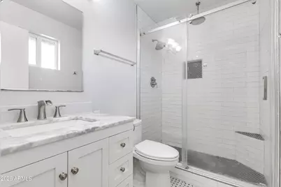 537 E Laguna Drive, Tempe, AZ 85282 - Photo 17