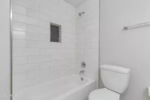 537 E Laguna Dr, Tempe, AZ 85282 - Photo 25