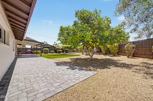 3707 E Desert Cove Ave, Phoenix, AZ 85028 - Photo 33