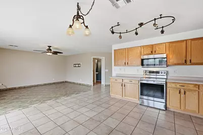 11319 W Madisen Ellise Drive, Surprise, AZ 85378 - Photo 9