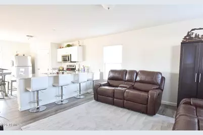 347 E Impala Court, Casa Grande, AZ 85122 - Photo 3