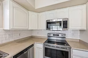 4512 E Mossman Rd, Phoenix, AZ 85050 - Photo 11