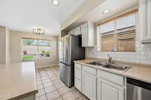 4512 E Mossman Rd, Phoenix, AZ 85050 - Photo 13