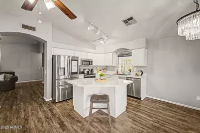 15644 W Hammond Drive, Goodyear, AZ 85338 - Photo 13