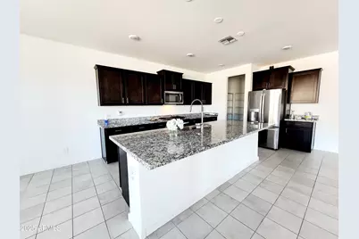 5946 N 202nd Lane, Litchfield Park, AZ 85340 - Photo 9