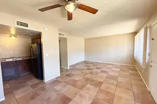 2804 N 43rd Ave, Phoenix, AZ 85009 - Photo 7
