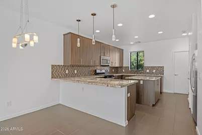 7827 N 20th Glen, Phoenix, AZ 85021 - Photo 9