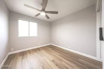6675 N 84th Drive, Glendale, AZ 85305 - Photo 37