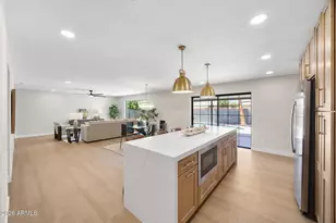 8502 E Roanoke Ave, Scottsdale, AZ 85257 - Photo 15