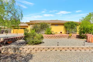 33250 S Summit Dr, Black Canyon City, AZ 85324 - Photo 39