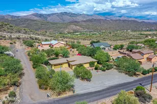 33250 S Summit Dr, Black Canyon City, AZ 85324 - Photo 41