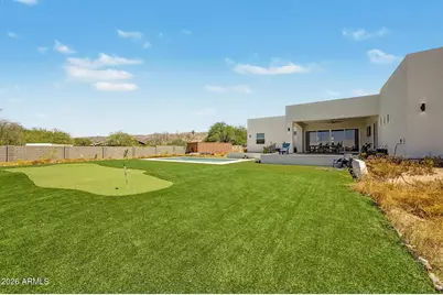 744 E Desert Lane, Phoenix, AZ 85042 - Photo 37