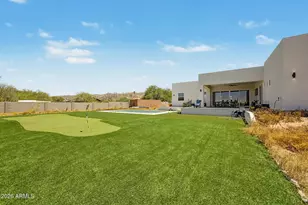 744 E Desert Ln, Phoenix, AZ 85042 - Photo 37