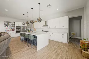 744 E Desert Ln, Phoenix, AZ 85042 - Photo 13