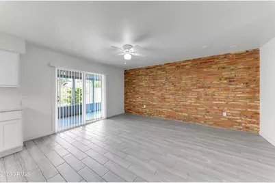 4754 N 39th Avenue, Phoenix, AZ 85019 - Photo 7