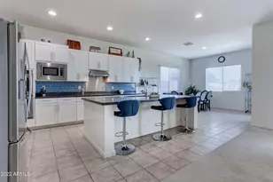 22533 N 93rd Dr, Peoria, AZ 85383 - Photo 3