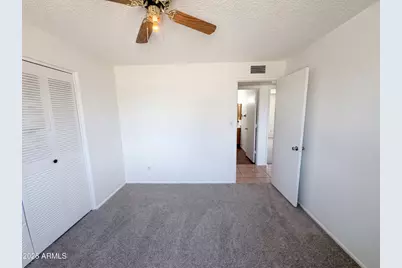 2831 N 70th Drive, Phoenix, AZ 85035 - Photo 9