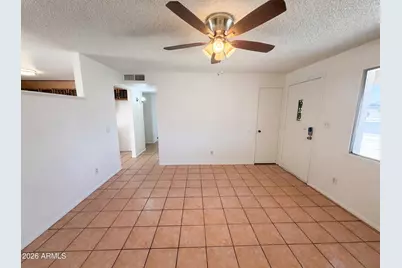 2831 N 70th Drive, Phoenix, AZ 85035 - Photo 7