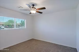 536 N Cheri Lynn Dr, Chandler, AZ 85225 - Photo 17