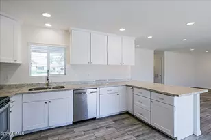 536 N Cheri Lynn Dr, Chandler, AZ 85225 - Photo 11