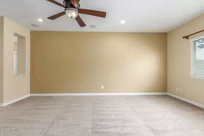 374 W Lyle Avenue, San Tan Valley, AZ 85140 - Photo 11