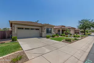 374 W Lyle Ave, San Tan Valley, AZ 85140 - Photo 3