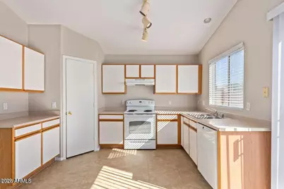 12701 W Cherry Hills Drive, El Mirage, AZ 85335 - Photo 11