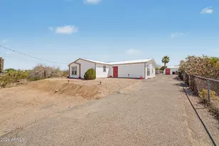 1863 S Vaquero Rd, Apache Junction, AZ 85119 - Photo 3
