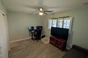 3346 W Hearn Rd, Phoenix, AZ 85053 - Photo 17