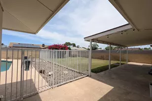 3346 W Hearn Rd, Phoenix, AZ 85053 - Photo 3